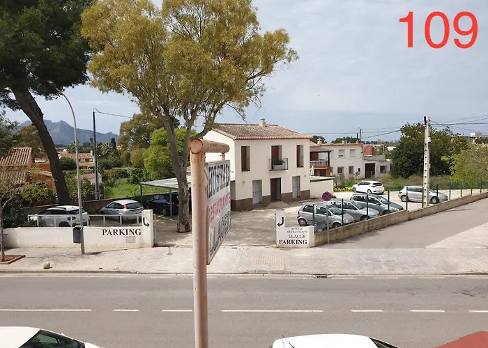 Casa La Xara Parquing בית הארחה 3*